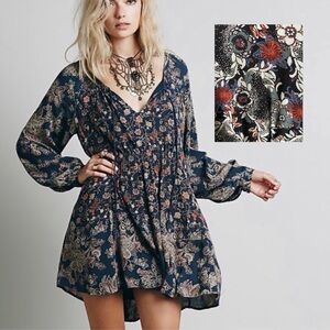 Free People “Get what you Give” black and blue floral tunic tassel ties & button